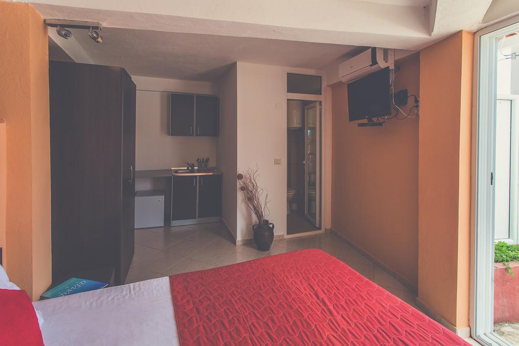 David Apartments And Rooms Dobra Voda Zewnętrze zdjęcie
